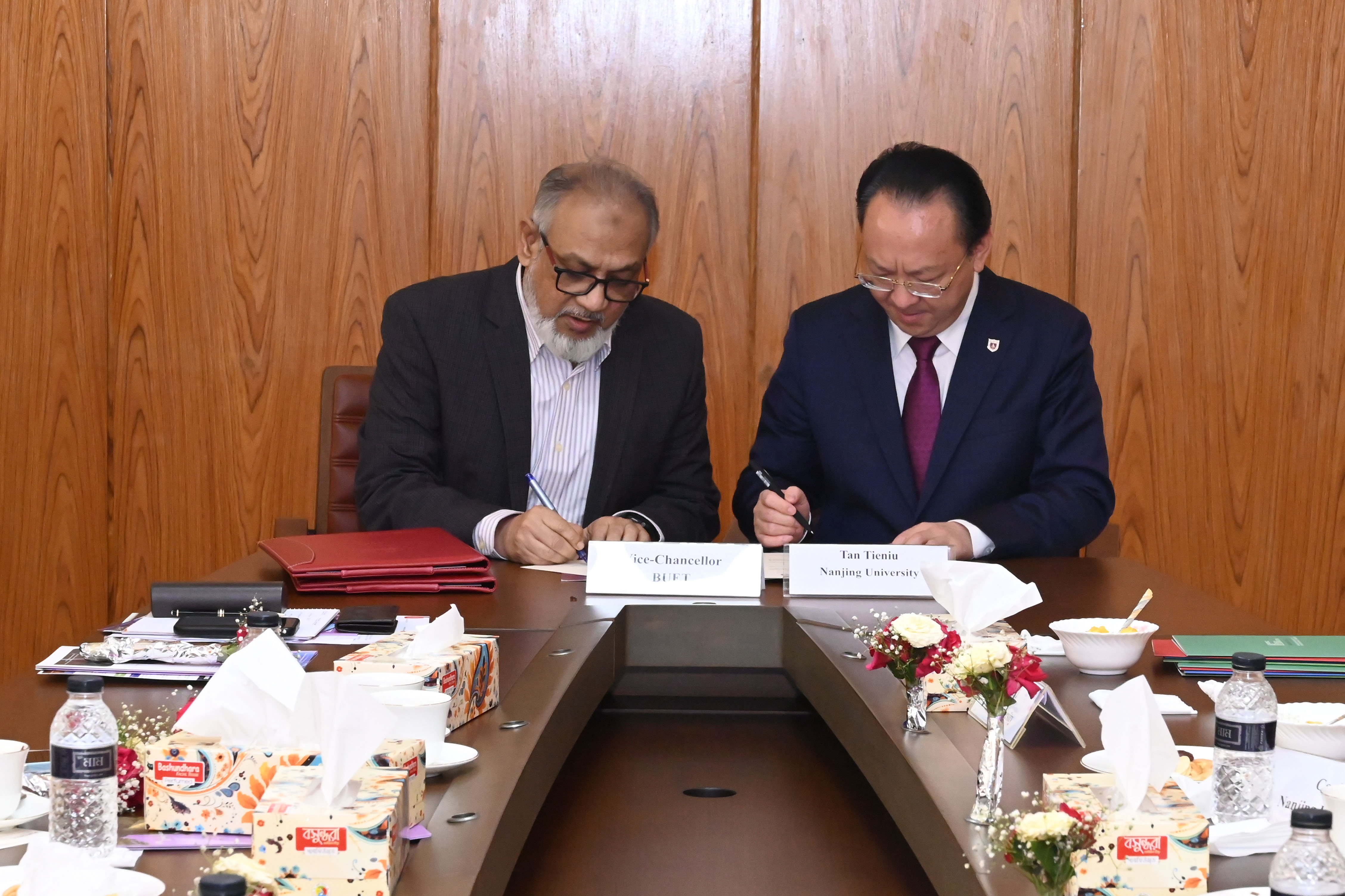 20e84ab9-b933-437a-a4f8-3ab6754bf5fb33073