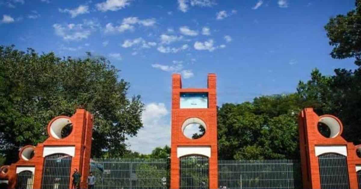 e7ea258f-0d5a-40ed-a17b-d45b685e6ddd37067