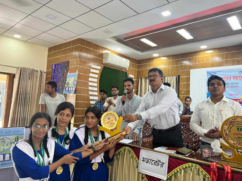 ecca855f-24e7-4ca1-af6f-9b54d7d5fe2e26176