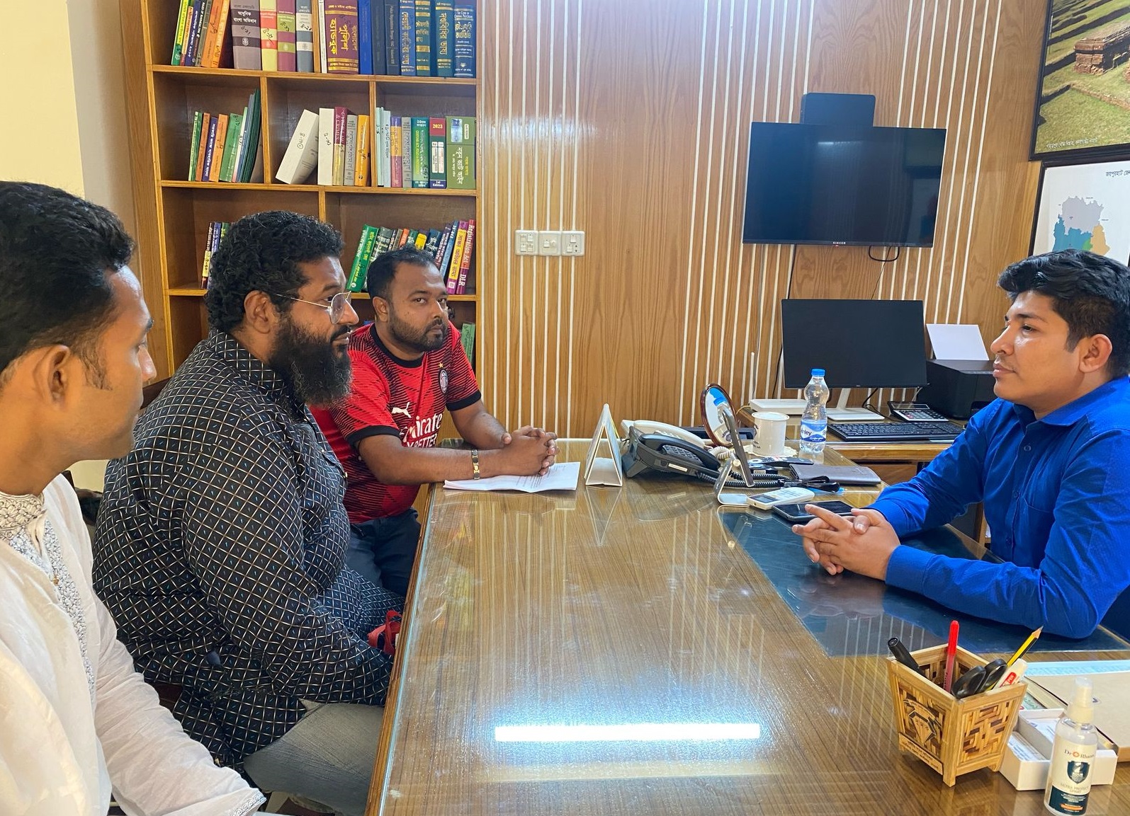 68b1e470-2b92-465b-8175-6a85561416cd32456