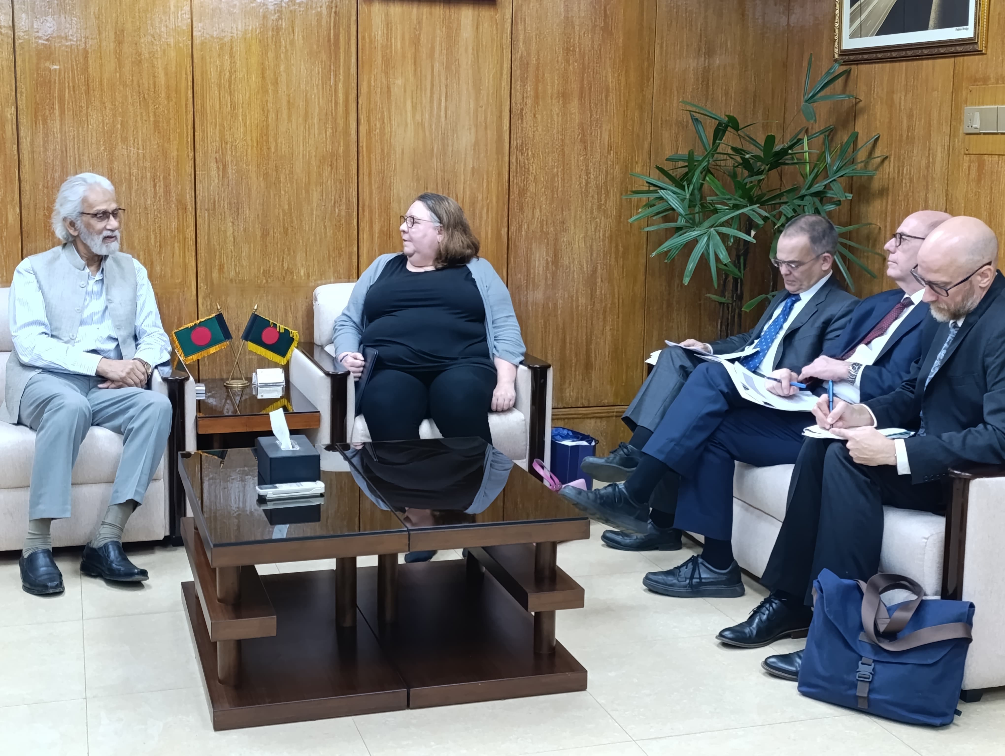 38f5a736-3a41-4254-accc-c005ac43110327455