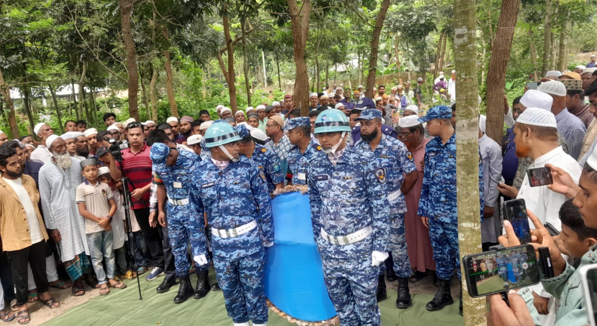 8db7bcc3-b6a8-42c7-9b08-4684615590d934878