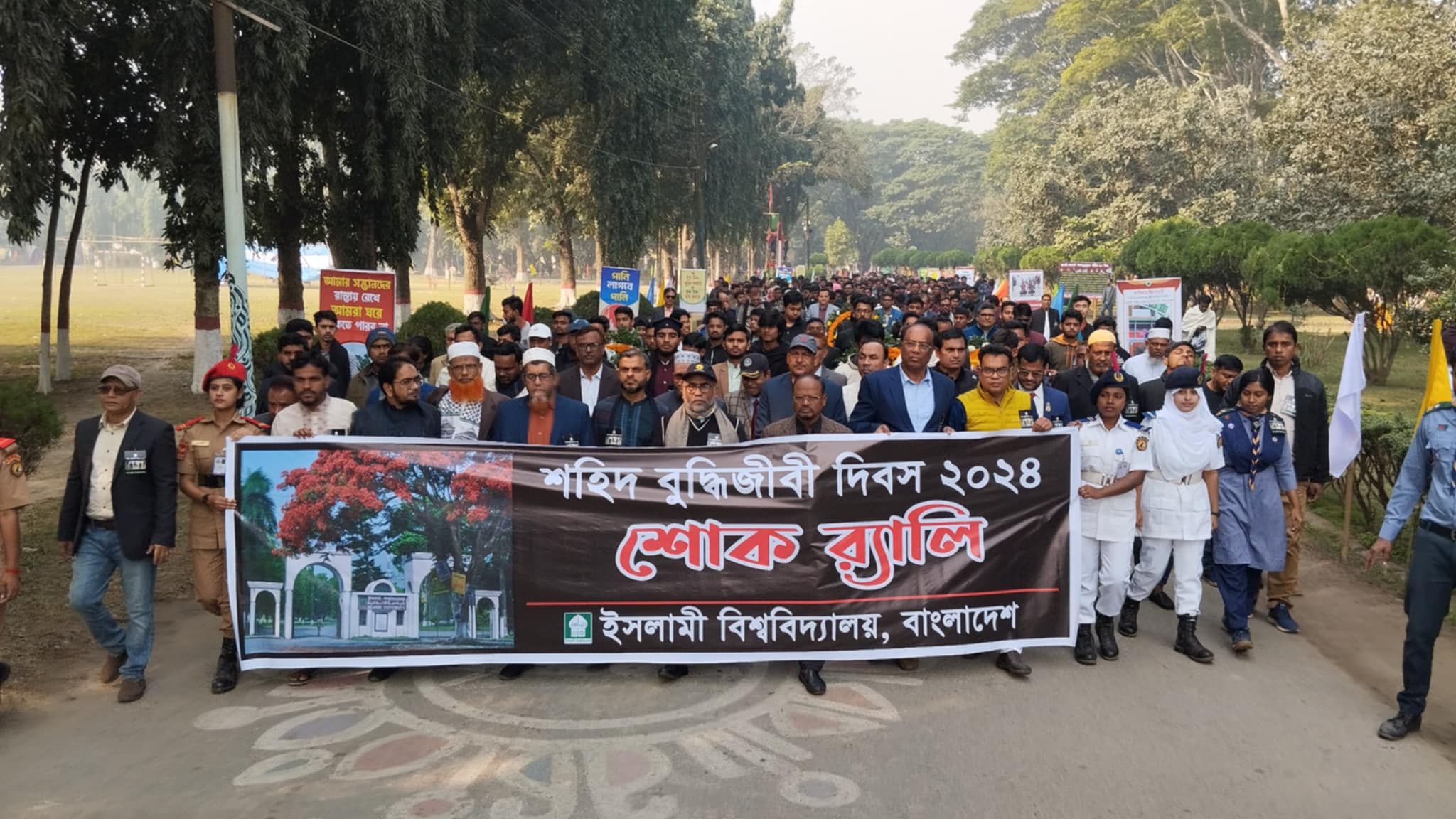 e5b322ef-4220-4a6b-93ed-9140be84402a29531