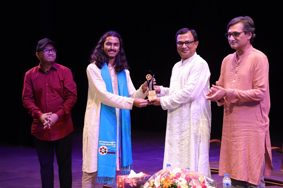 b51ecfa4-69f9-4407-81ef-a5a48fbd04bf33522