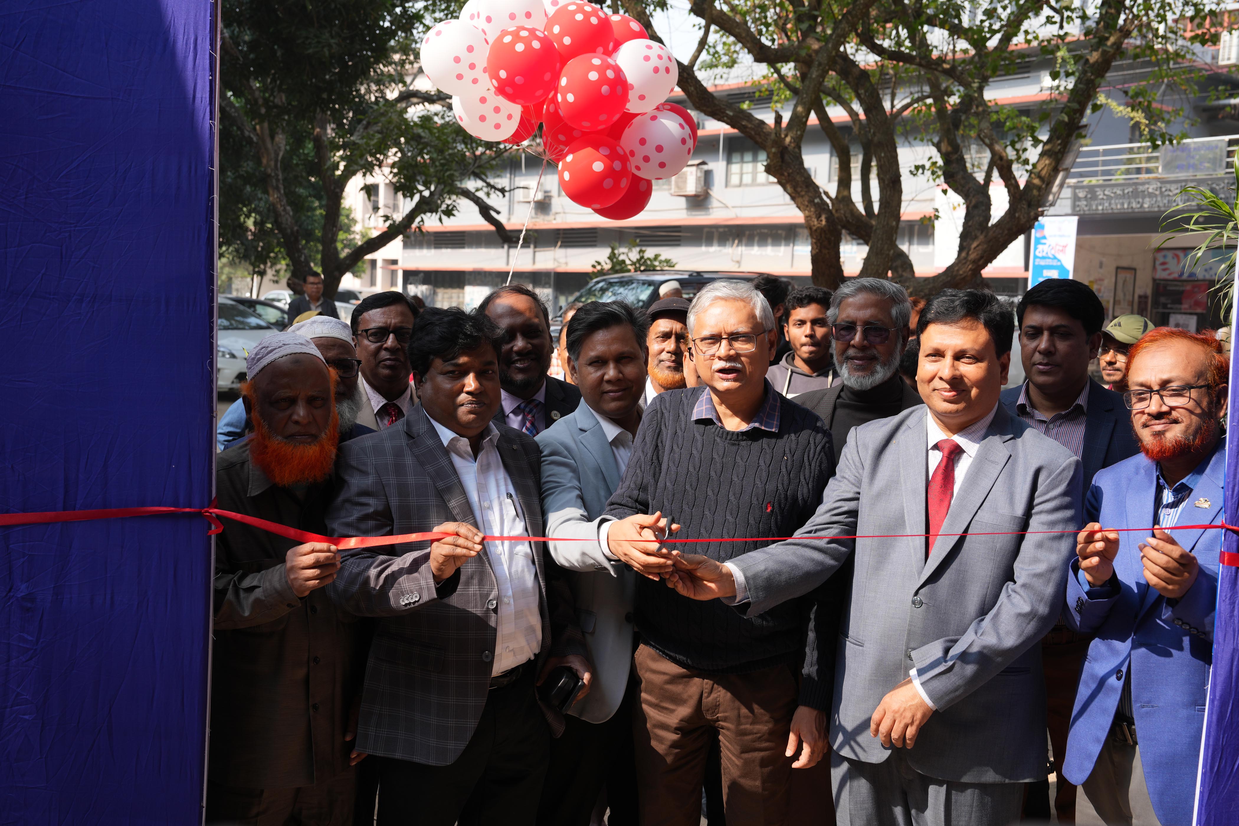 72ba86c2-5f42-4591-bbac-06a94d2800a138213