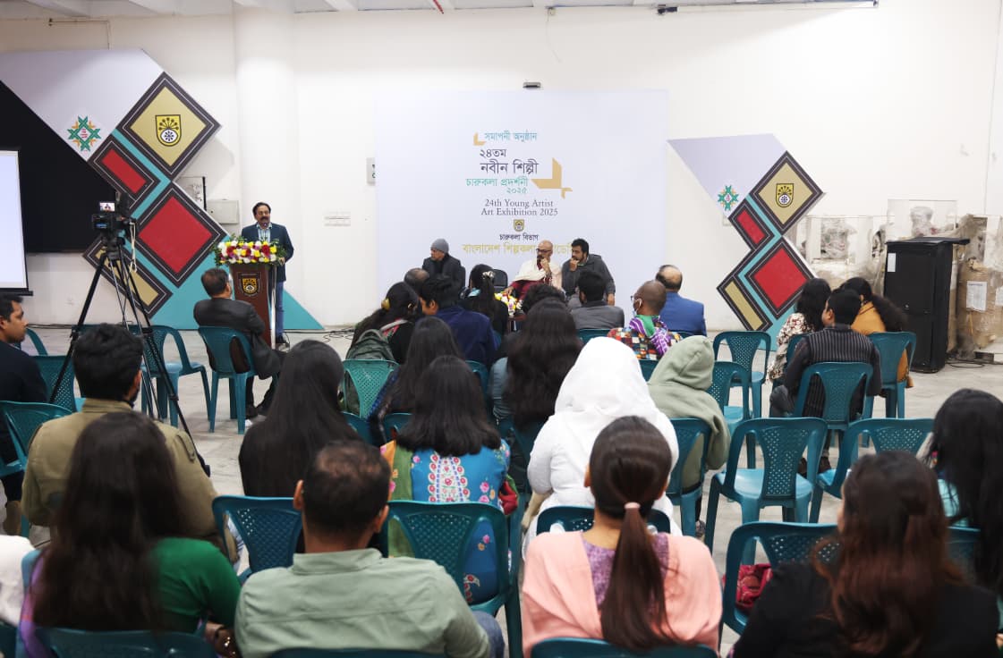 6a7e26df-03b5-478d-884d-8116648d460438470