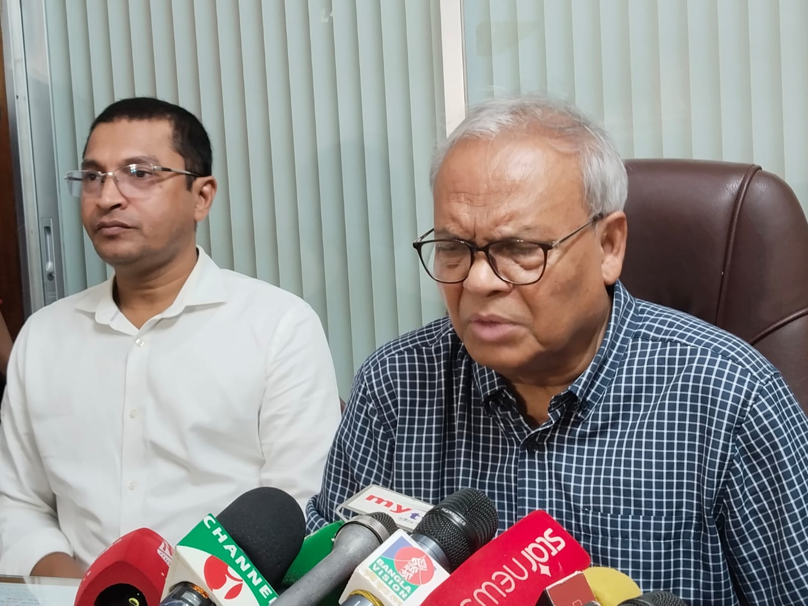 b09a1cf9-2a15-4c32-8af2-225dca033f0f37772