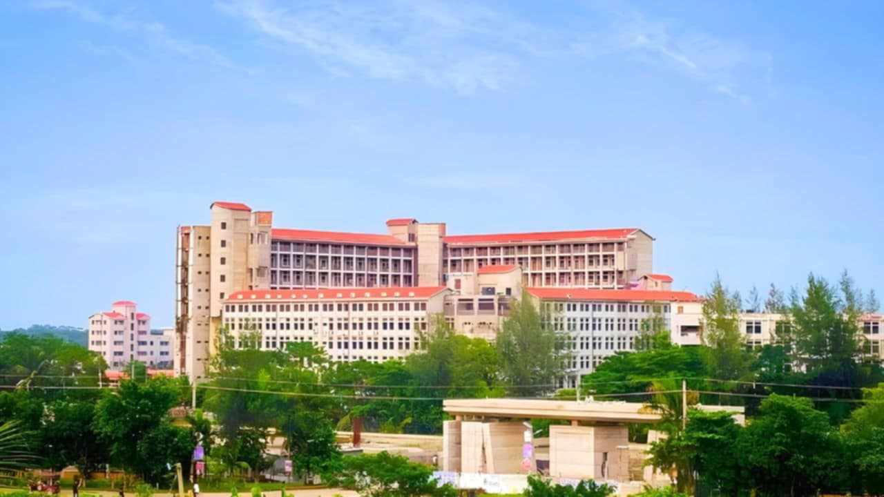 1ac3c43b-65da-4ea3-8b91-6e0f130272b528749