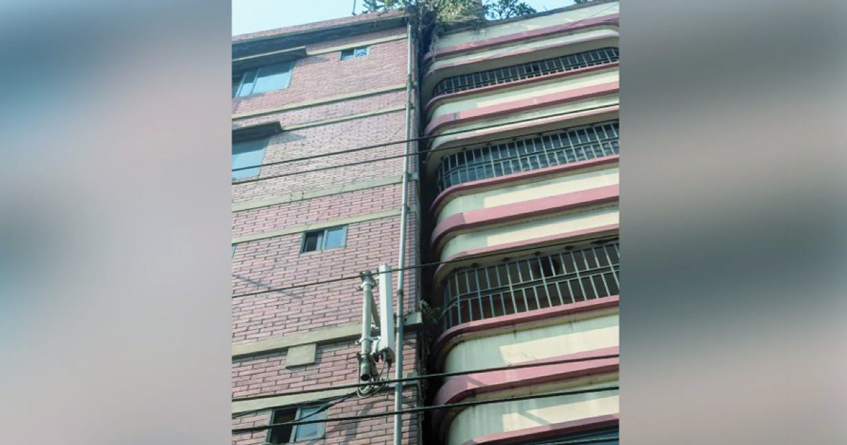 20e80416-964f-438e-908c-df42e4efefc337744