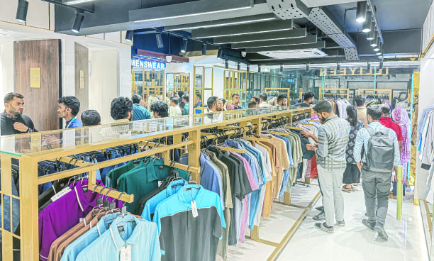 c27d06d3-bcb6-4f43-bfa2-516c9ba9076140374