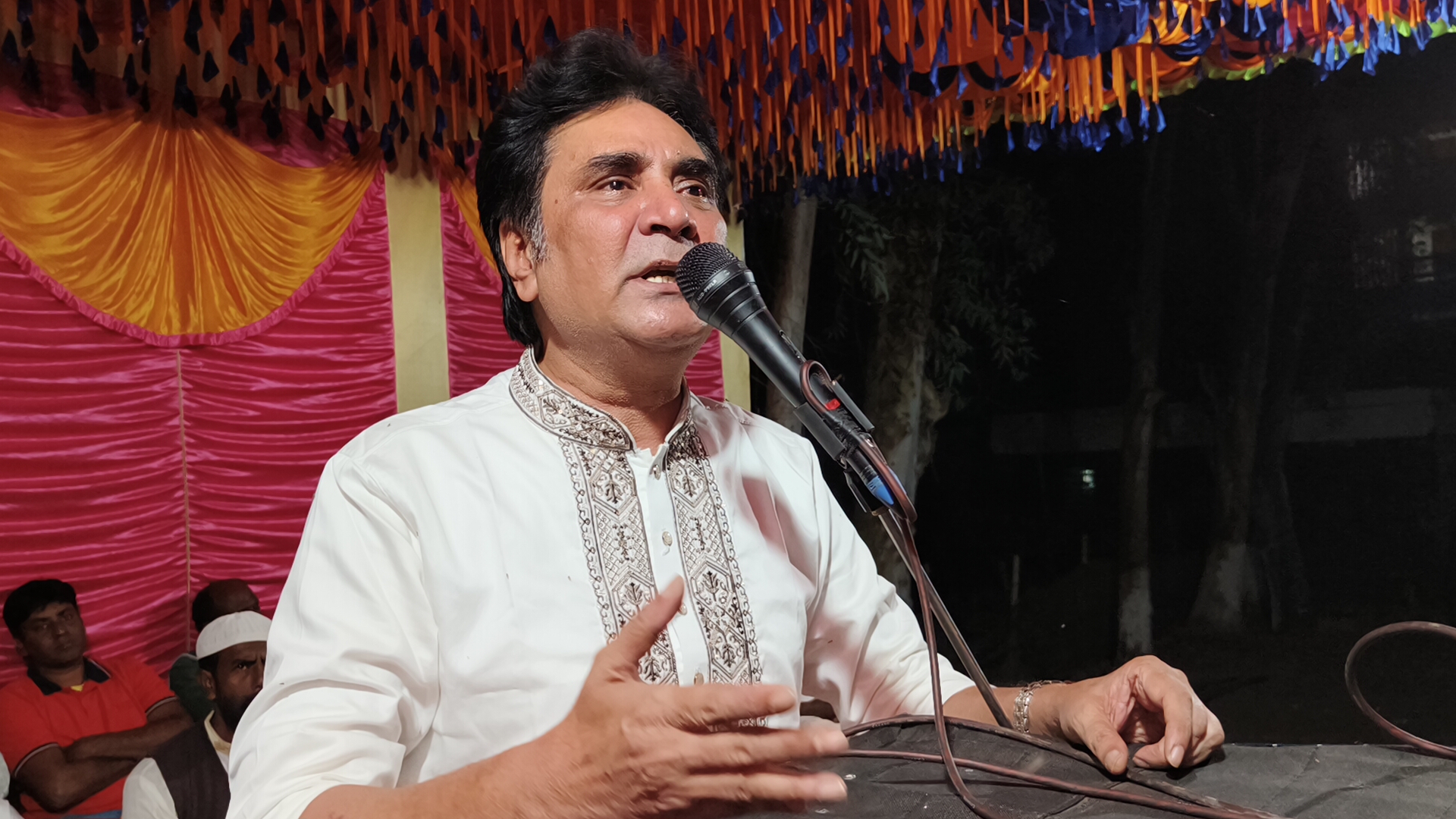 cfdb3db5-6e6e-4b2a-b3a1-1199f973056b37750