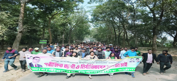 a5f715fd-fd7e-475b-beb5-606c2c7ae71030064