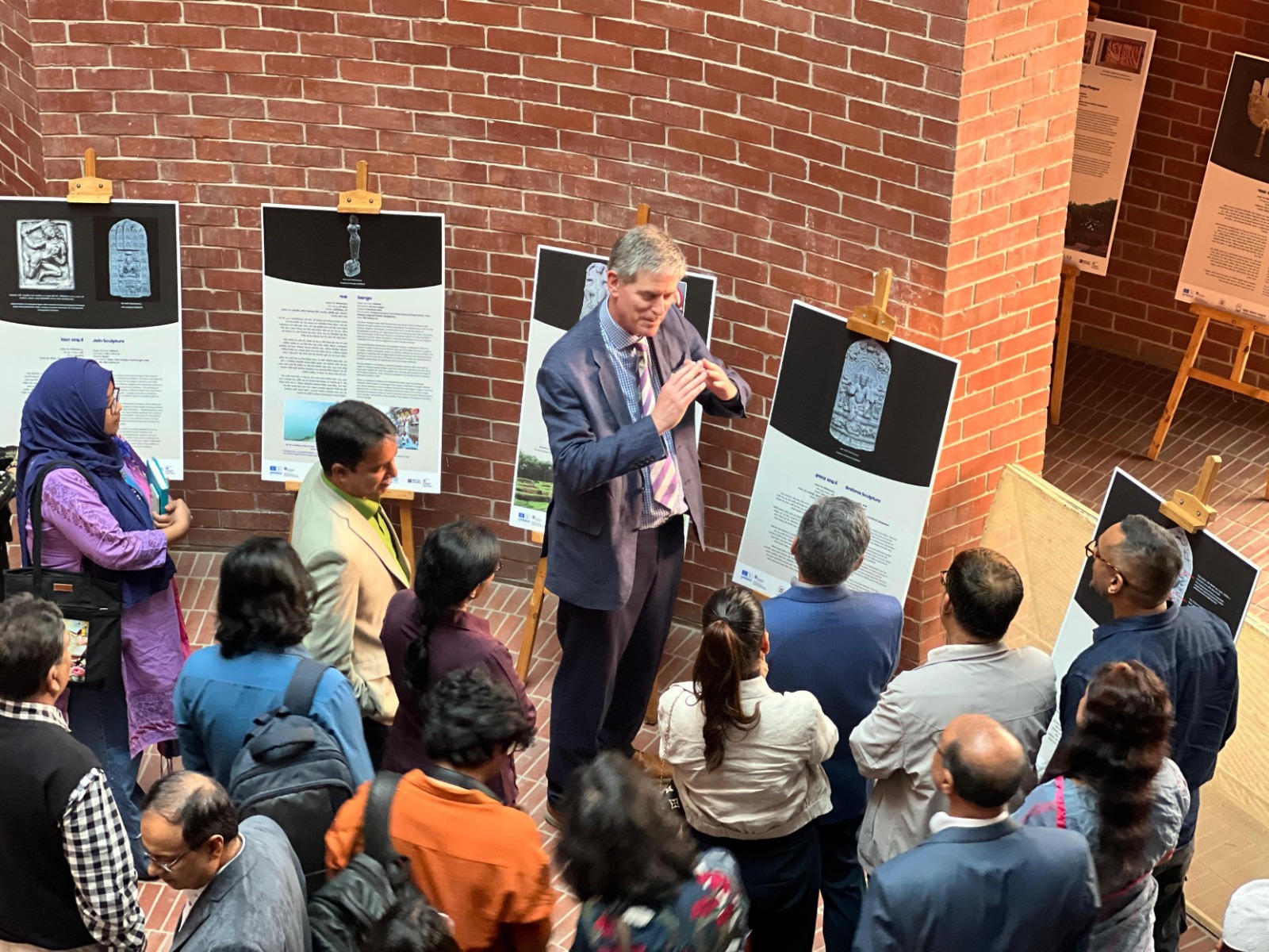 f92cb36a-f2e1-42f9-9820-938af312581f38011