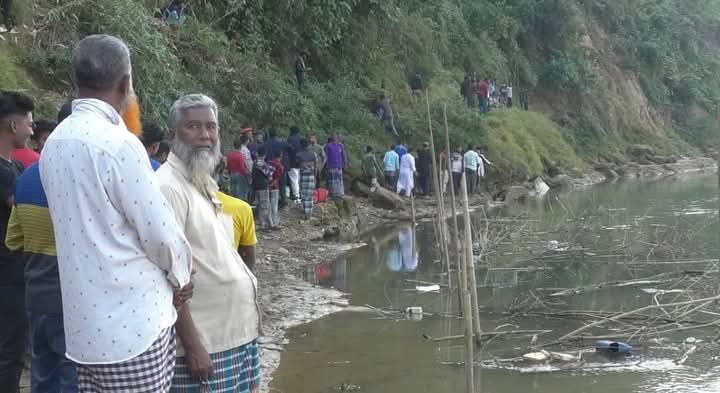 17c98e18-18ed-43c2-a103-4d63fd3cdeeb29717