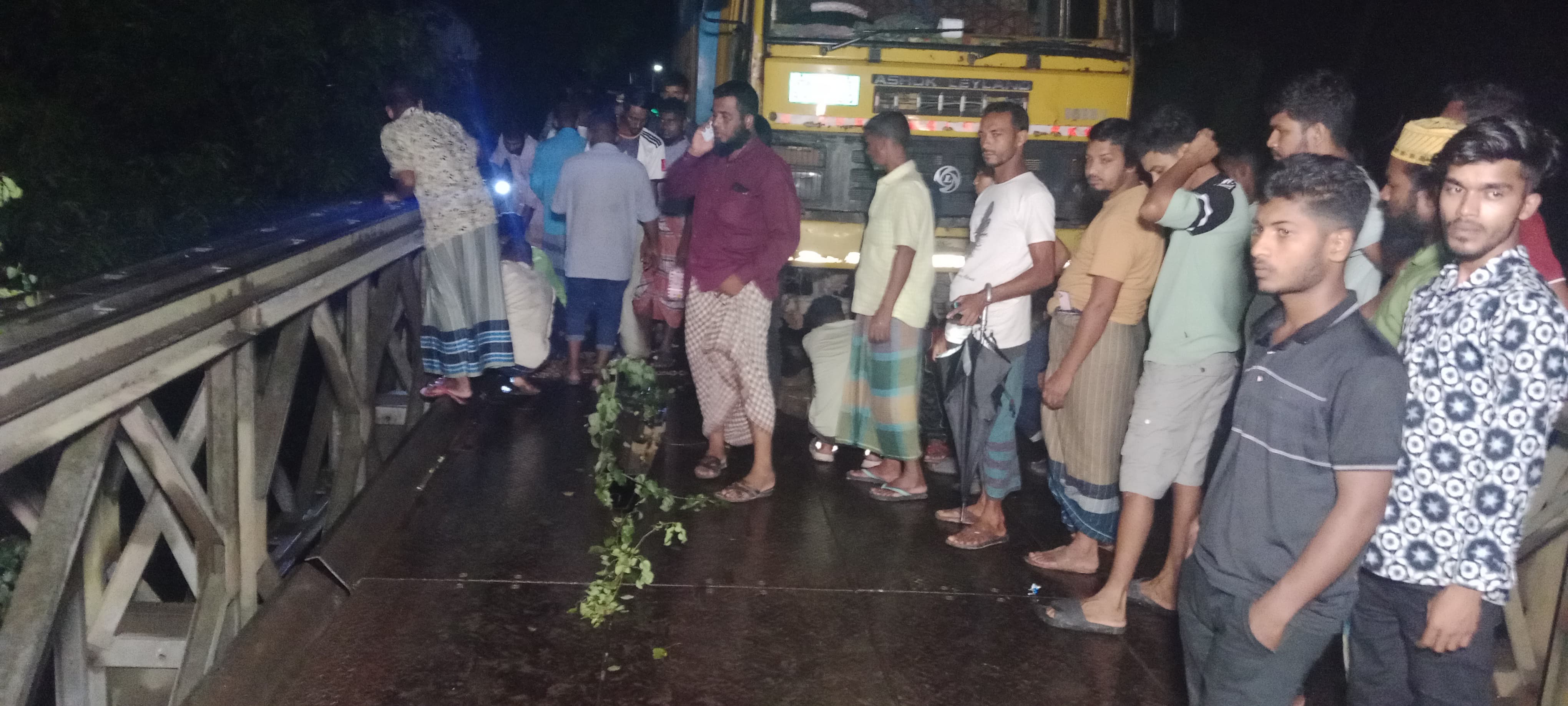 2e413a13-1445-499e-8e08-323f3626f3db33864