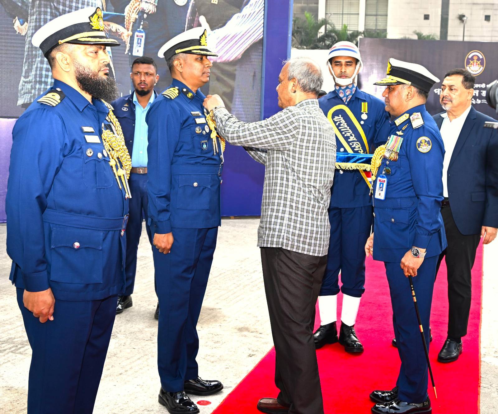 300e1102-f9ce-43b0-8354-c588e8c29c2f39386