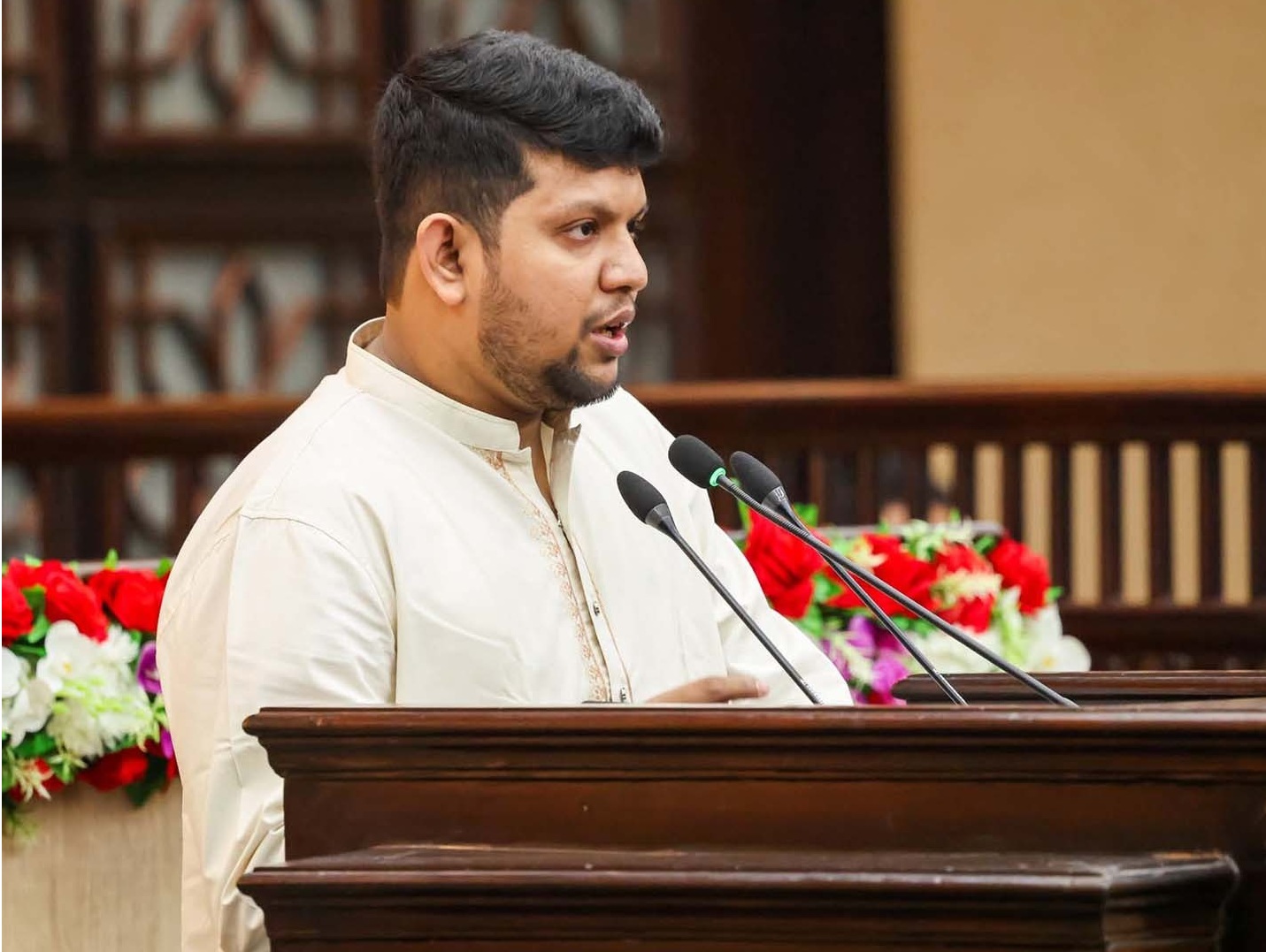 6699b249-e760-4c33-a4e8-b1bc8d89583037535