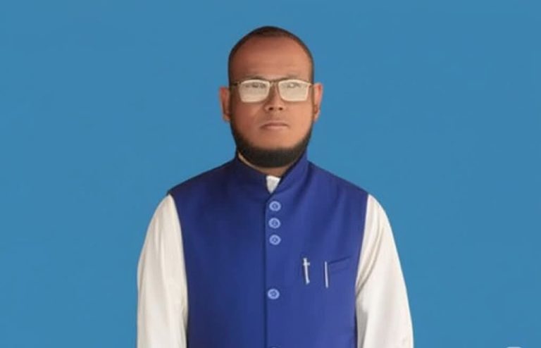 b3e29772-017e-4adf-9668-8c52b1d8368f39012