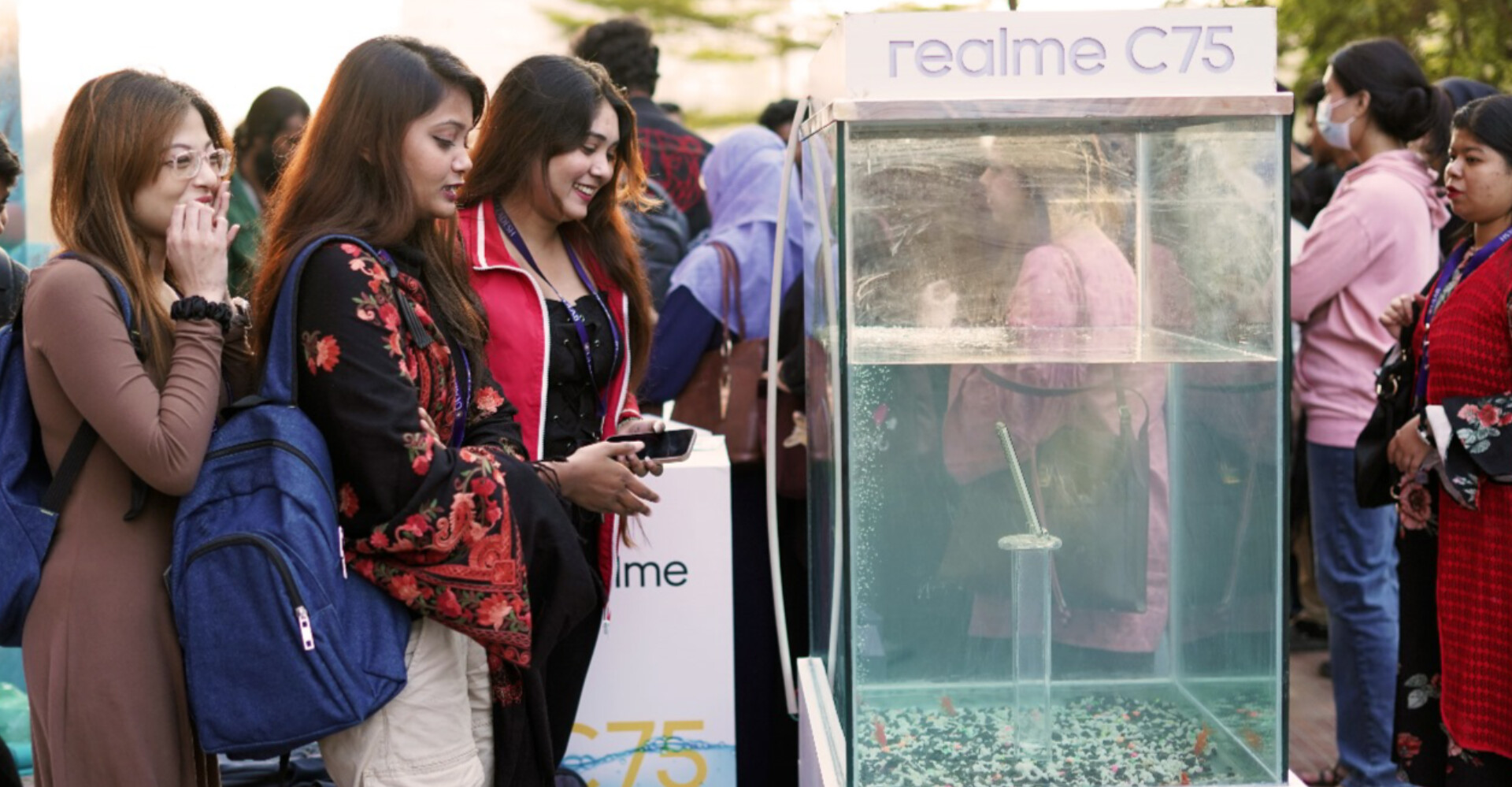 9573d213-e8d4-4490-83ff-45ade0db1a3d30129