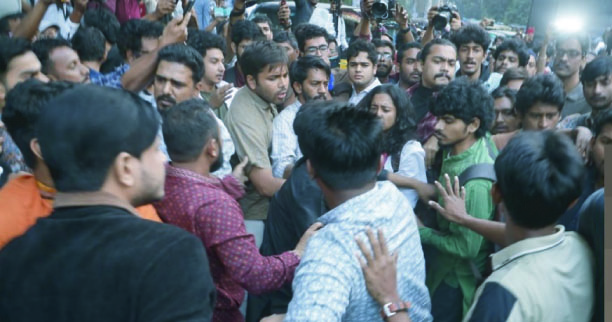 ad5a49fd-0691-4e4e-86c3-ad580c12ff5b37918