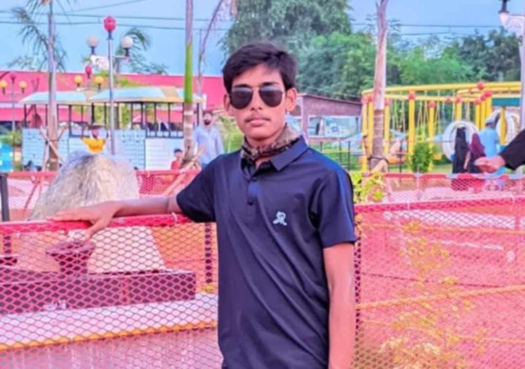 13c3bf87-2d24-4838-bc54-845facefcd8028395