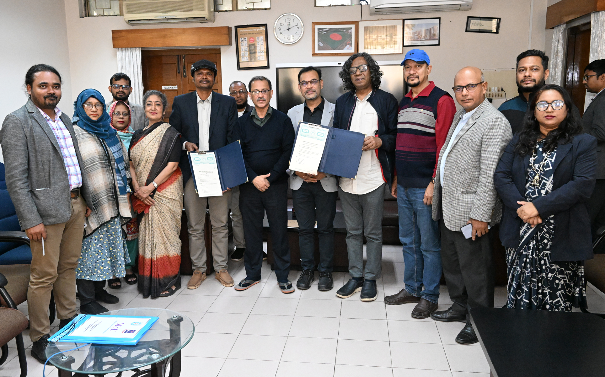 45609b9d-a0e5-43e3-a259-4e7936f5202238985