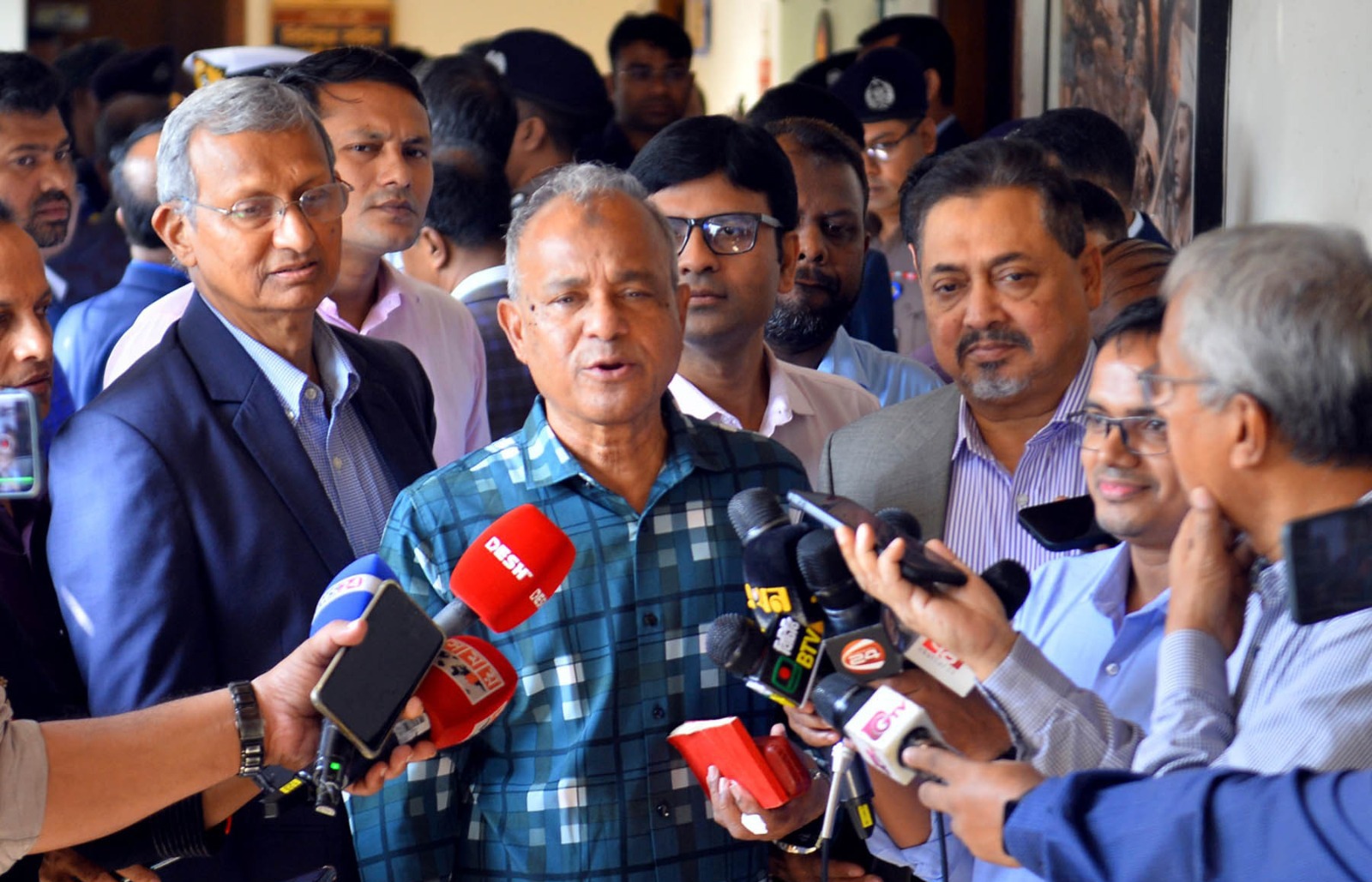 6c73b366-bed1-425f-9496-5cd250591c1437692