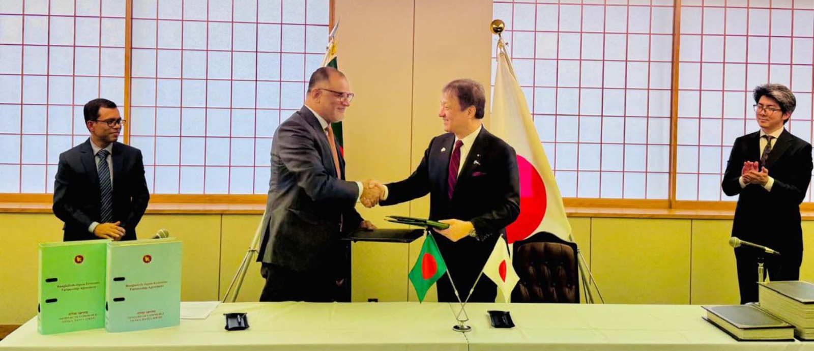 8ba79f45-cc78-4c4f-811e-9a91a69b449e39460