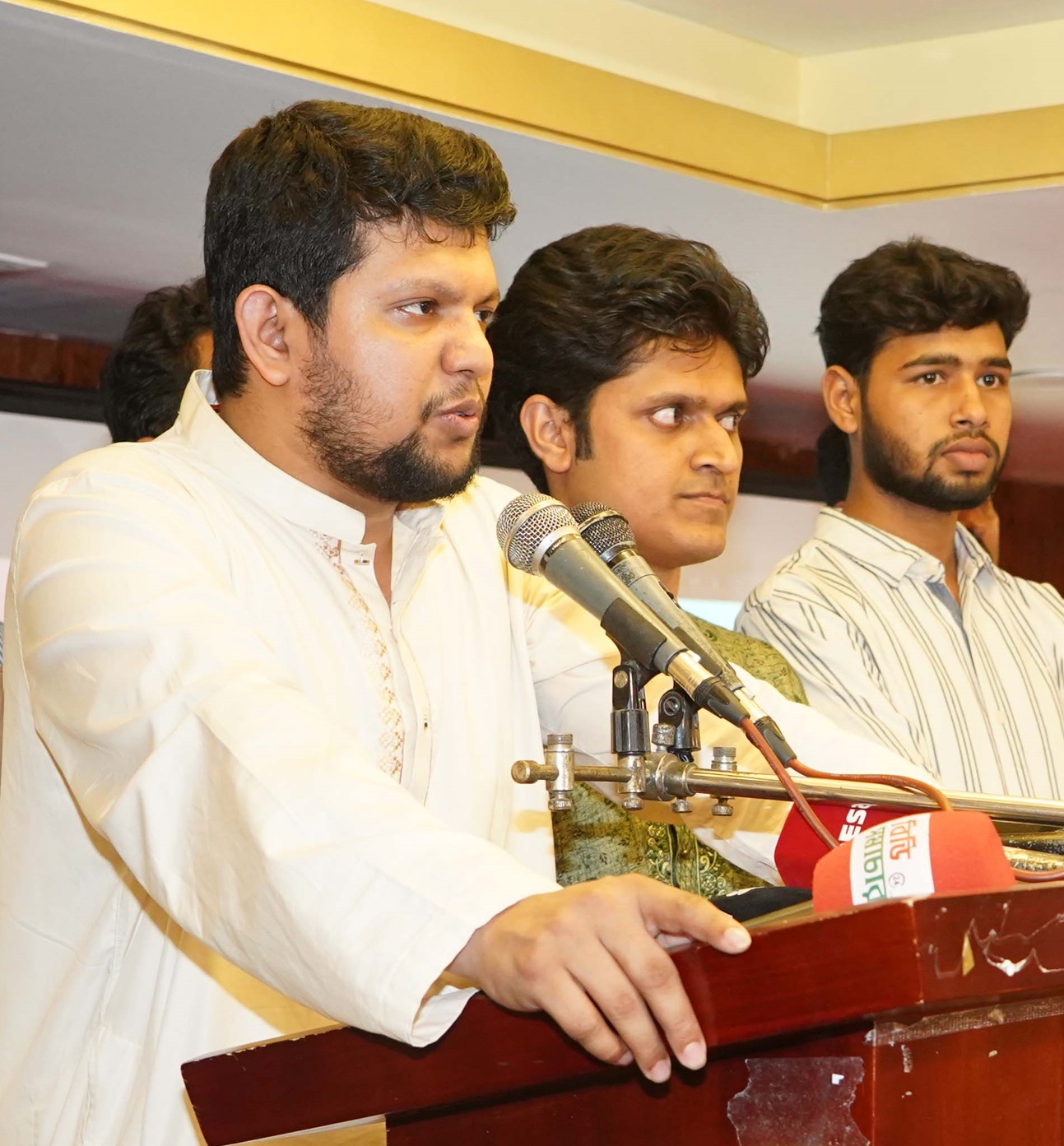 53b5258c-5852-4ce1-9d04-da00c87f55a934889