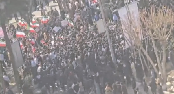 d68a8347-fbe6-4b7c-869c-d943a019d46f39894