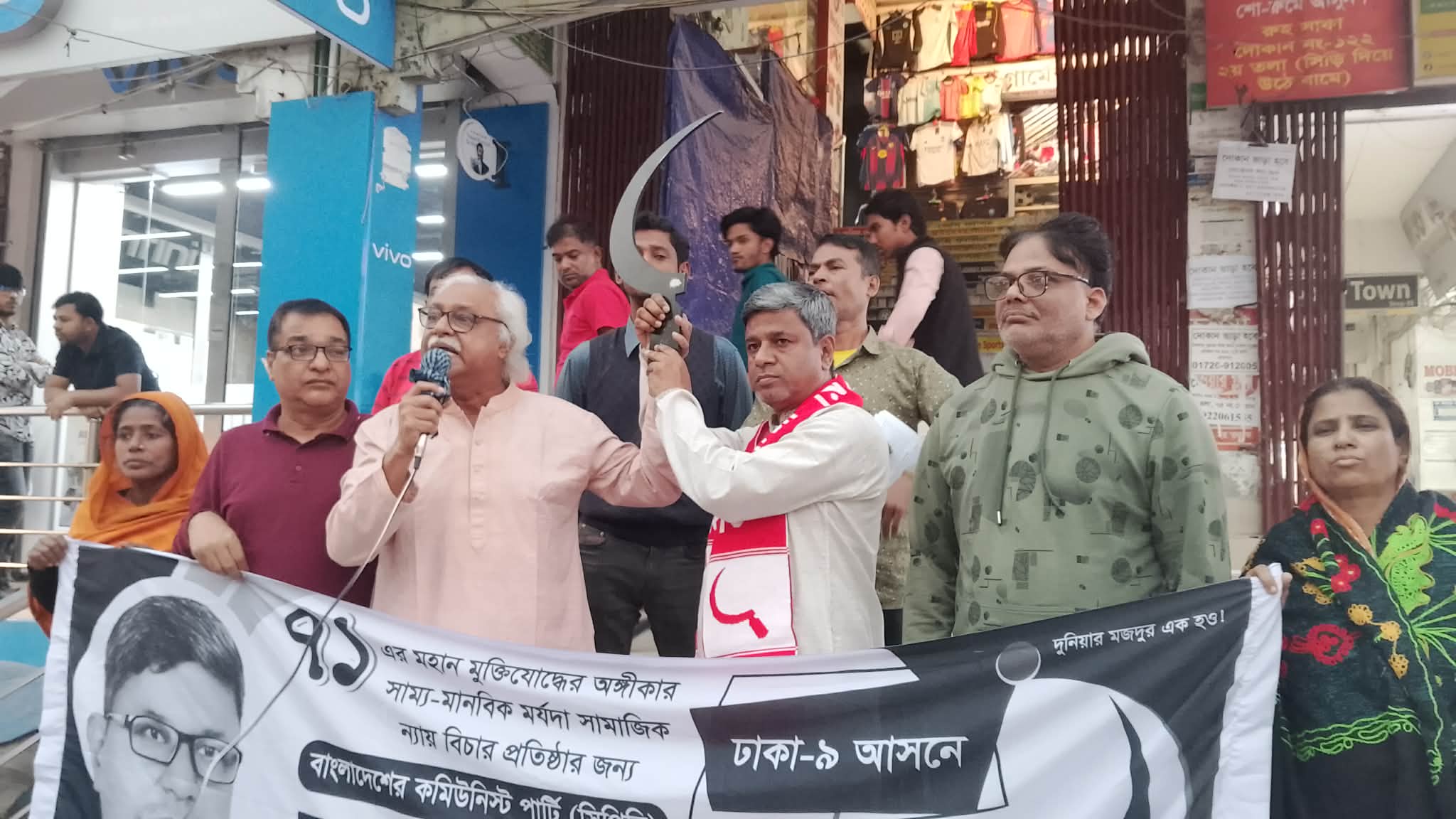 7ca7211a-d403-42ce-b8b4-d7cee5e03c0439218