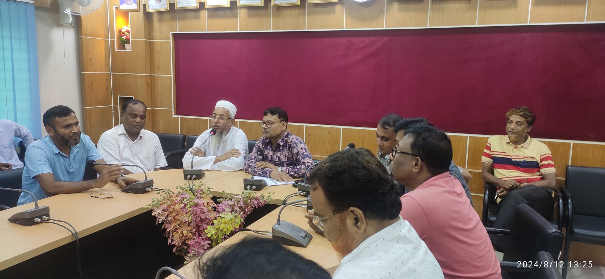 cbf16f9a-f3e6-4c8c-9db4-37b589098ac126586